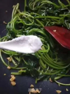 Make Garlic potatoes step 5