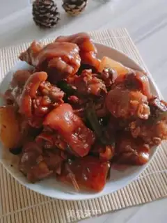 Make Carrot burns pig feet step 15