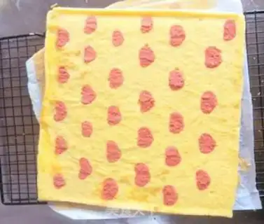 Make Buttered Swiss roll step 19