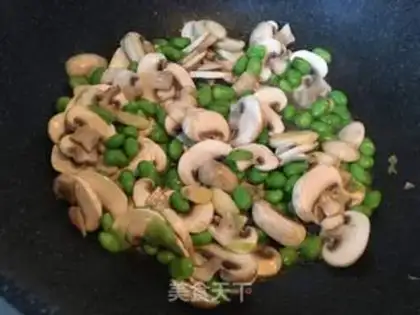 Make Mushroom green beans step 5