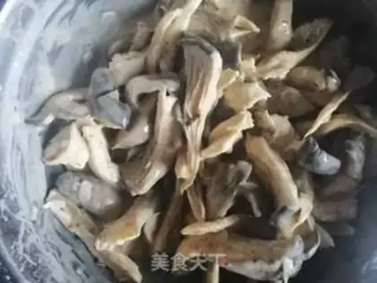 Make Blow mushrooms step 4