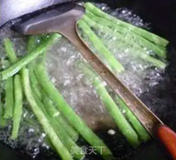 Make Squeeze bean dumplings step 6