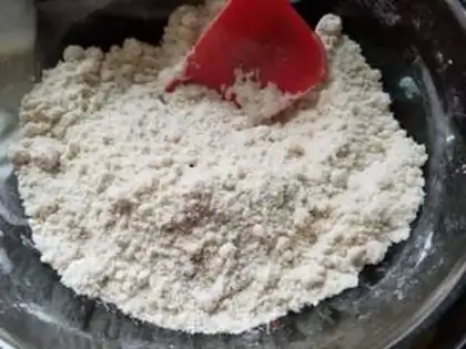 Make Onion bacon scon step 5