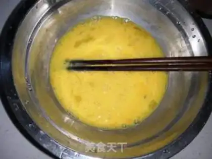 Make Fried eggs step 3