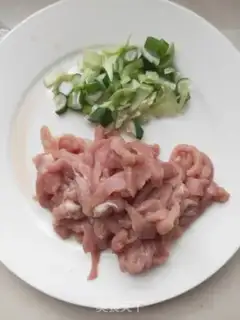 Make Garlic meat step 1