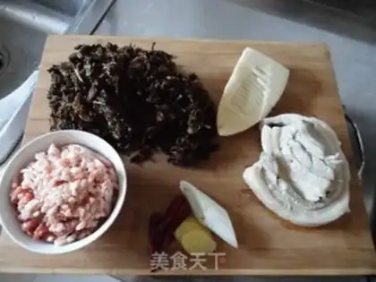 Make Plum gravy step 0