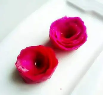 Make Beautiful cake step 12