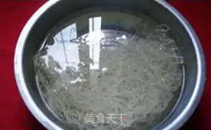 Make Crunch rice noodles step 3