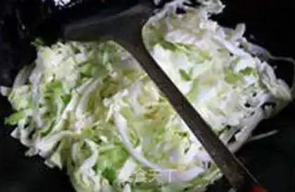 Make Crunch rice noodles step 9