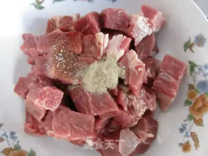Make Autumn beef step 1