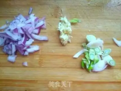 Make Spicy noodles step 0
