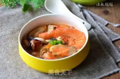 Make Korean pickle seafood soup step 9