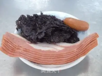 Make A cabbage bacon roll step 1