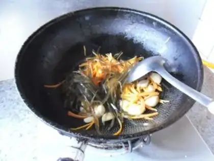 Make Potato gravy carrots step 4