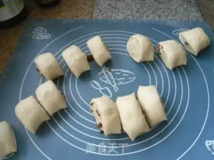 Make Slice bread rolls step 9