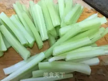 Make Clear the celery step 0