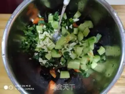 Make cucumbers with carrots step 4
