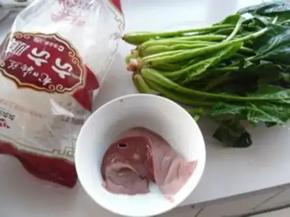 Make Pork soup for fans step 0