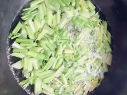 Make Celery and meat step 0