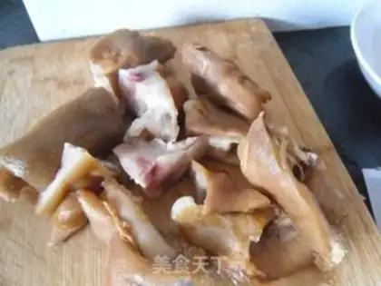 Make Pelican pig hand step 0