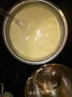 Make Creamless cake step 2