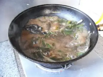 Make Onions burn fish step 8