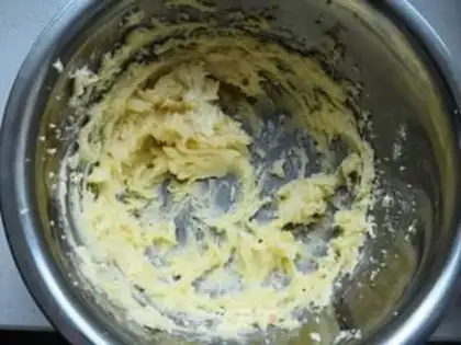 Make Oatmeal almond cookies step 4