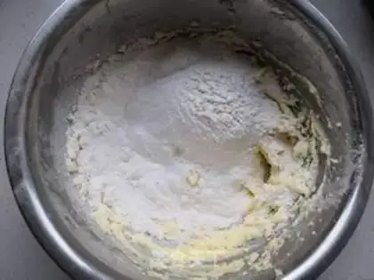Make Oatmeal almond cookies step 5