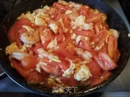 Make Egg shrimp fried tomatoes step 10