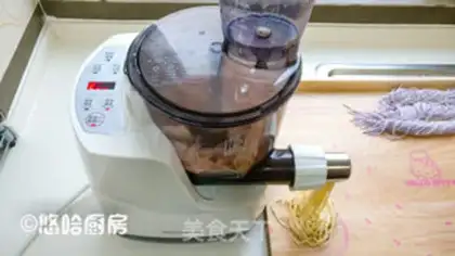 Make Color noodles step 5