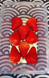 Make Strawberry milk pudding step 0