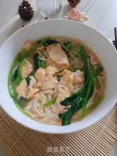 Make Egg spinach noodles step 9