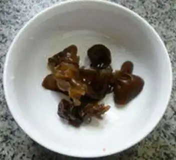 Make Blackwood, green bean curd step 1