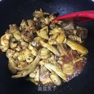 Make Spicy chicken step 1