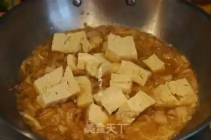Make Sour pork stew, tofu step 8