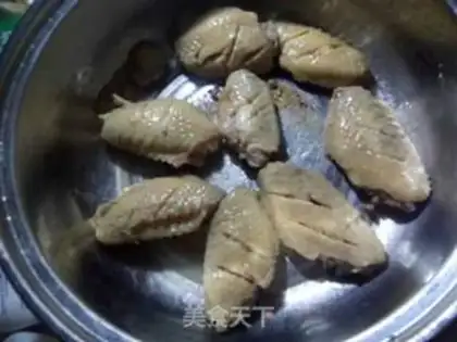 Make Coke chicken wings step 1