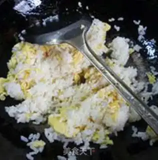 Make Double egg fried rice step 5