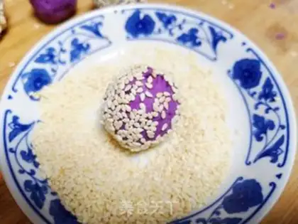 Make Spam ball step 4