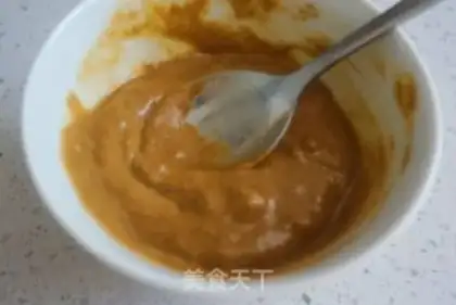 Make Sesame sauce and cucumber step 1