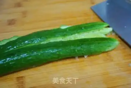 Make Sesame sauce and cucumber step 5