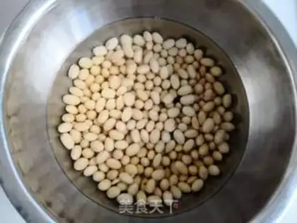 Make Cinnamon date soy sauce step 2
