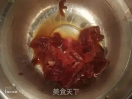 Make Cinnamon beef noodles step 0