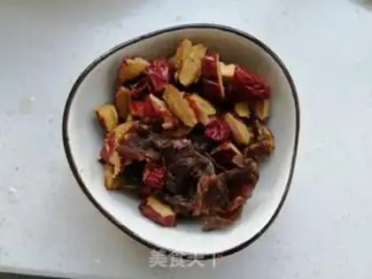 Make Cinnamon date soy sauce step 4