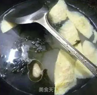 Make Egg dumplings, fan soup step 7
