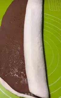 Make Coco-colored buns step 6