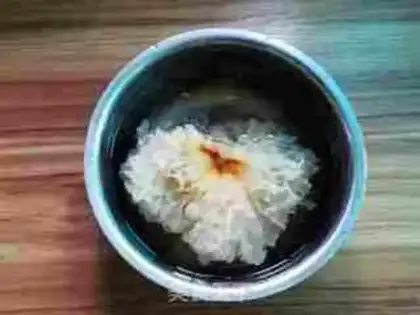 Make Silver-eared sweets from Weishan step 1