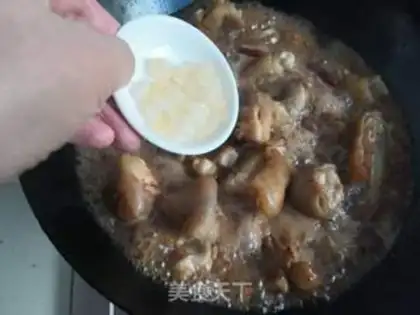 Make Roasted pig hoof step 15