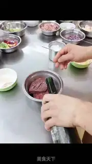 Make Black pepper steak step 2