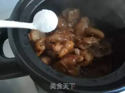 Make Roasted pig hoof step 17