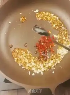 Make Garlic sauerkraut step 4